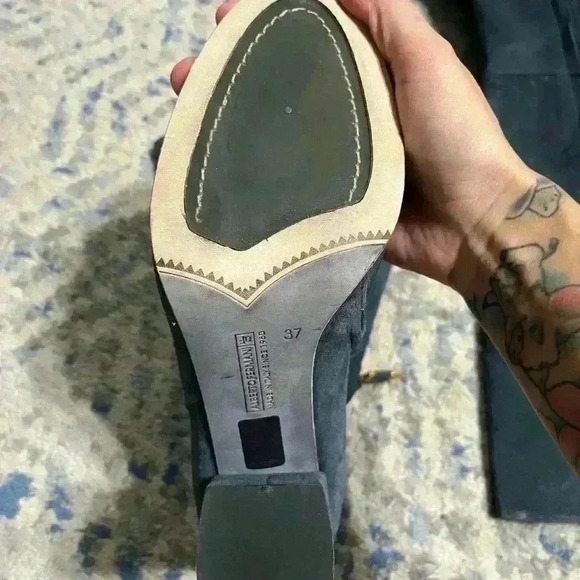 NEW Alberto Fermani Leather / Suede Blue Boots SIZE 37 - Picture 2 of 4